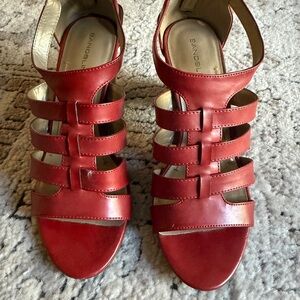 Bandolino Women's Vibrant Red Multi-Strap Sandals